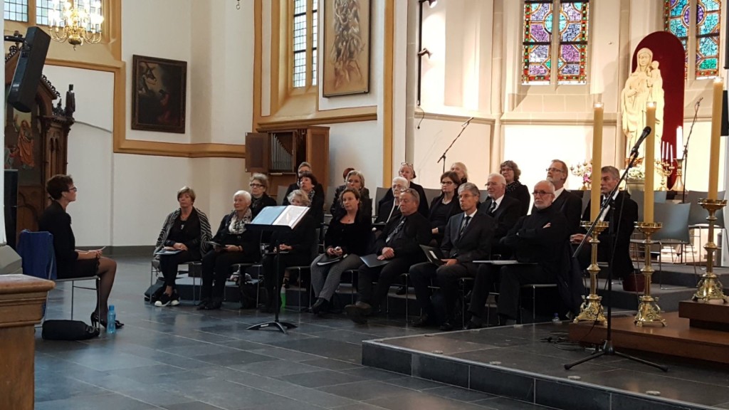 Foto’s van Gregoriaanse Vesper 1 okt jl. | SCHOLA CANTORUM CAMPENSIS